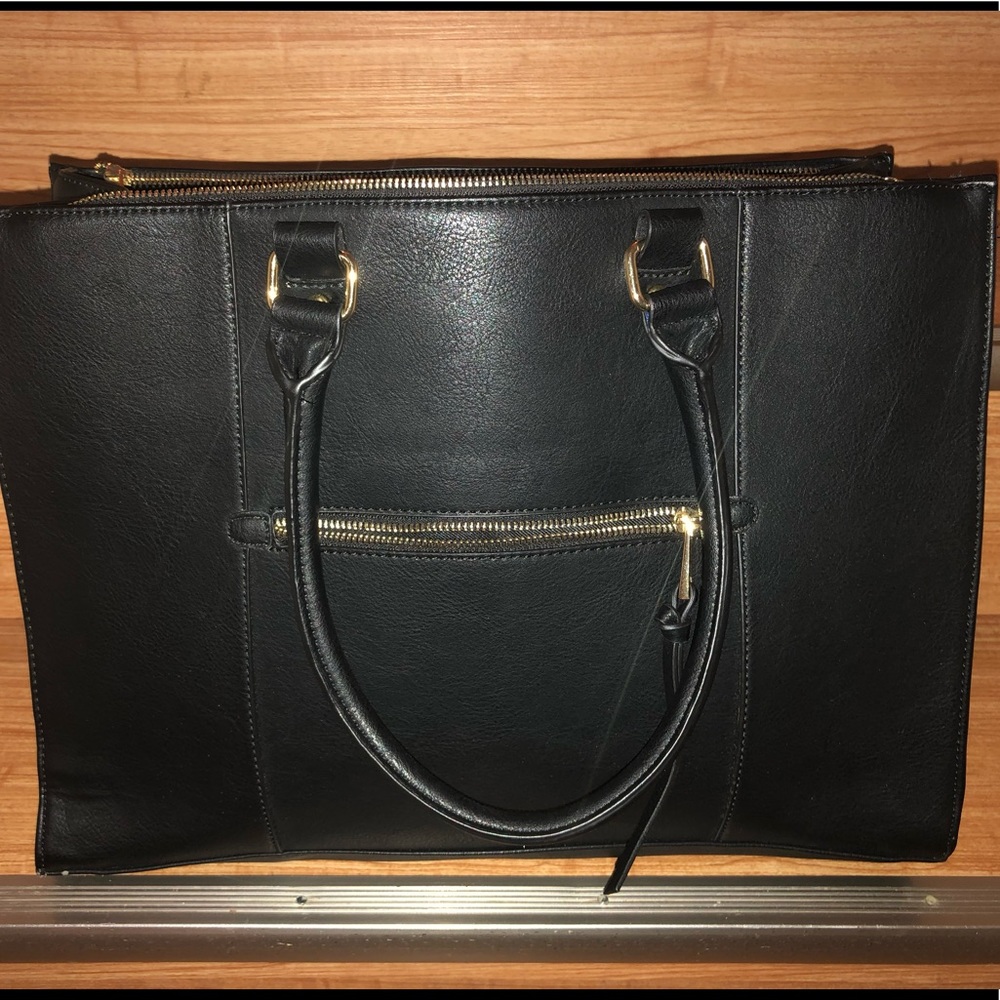 Merona XLarge Laptop Shoulder Bag